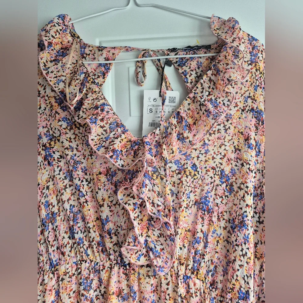 Small Zara Ruffled Floral Print Midi Dress Pink Flowy Boho - Picture 4 of 8